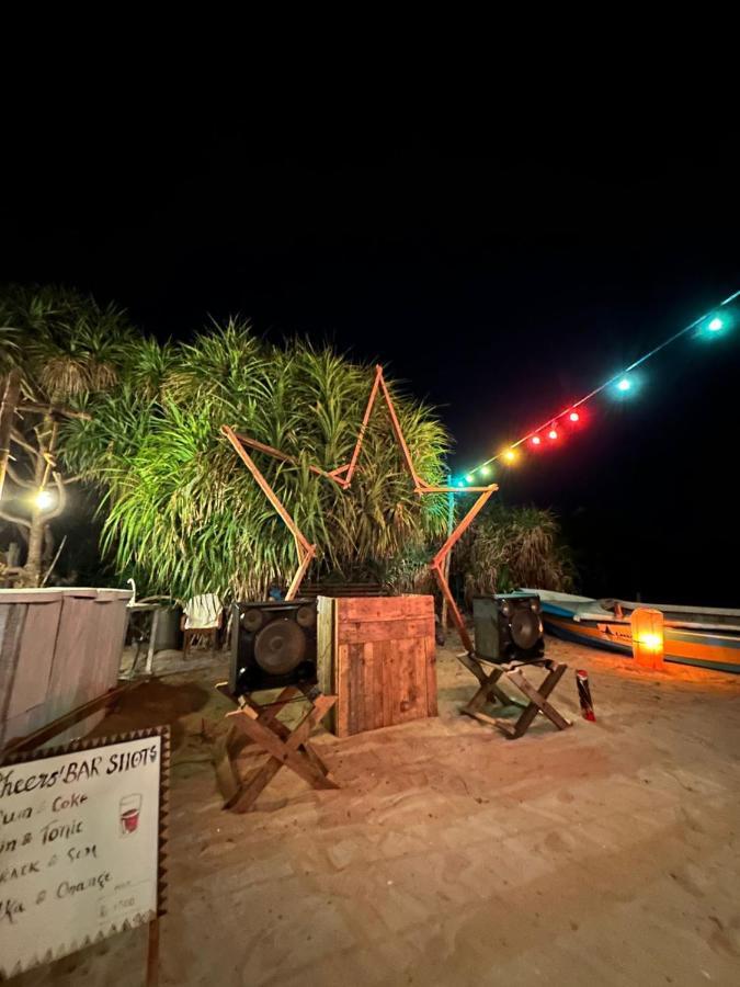 Surfing Beach Nilaveli Trincomalee Dış mekan fotoğraf